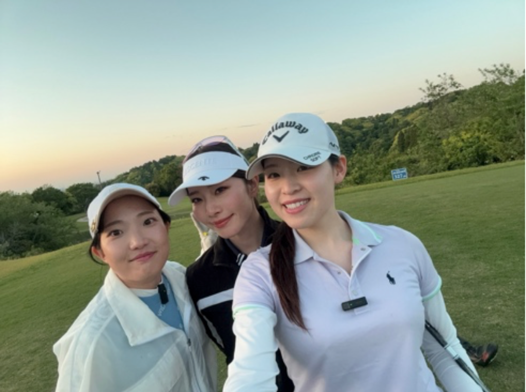 やほやほ三姉妹